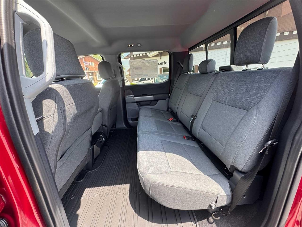 Ford F-150 XLT 4WD SuperCrew 5.5' Box 2026