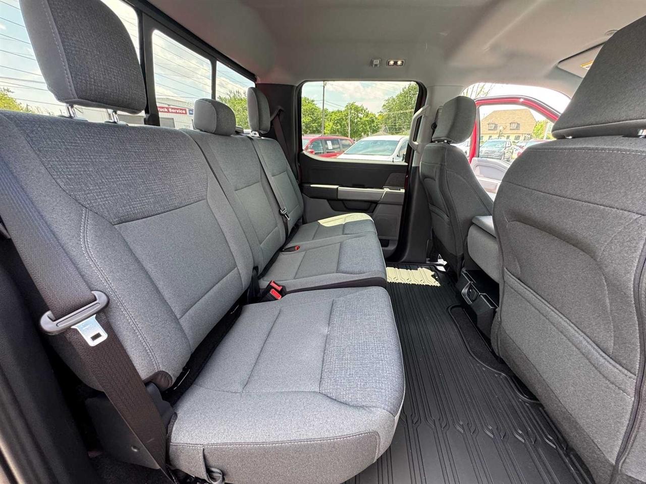 Ford F-150 XLT 4WD SuperCrew 5.5' Box 2026