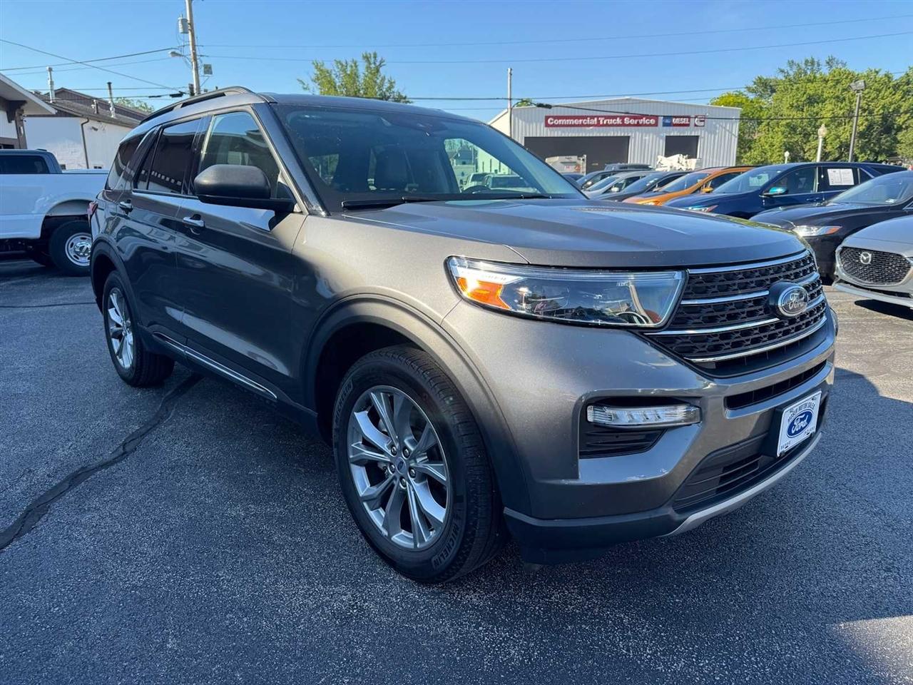 Ford Explorer XLT 4WD 2023