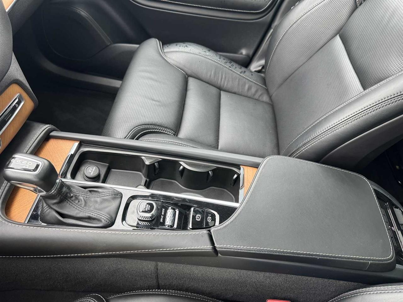 Volvo XC90 T6 AWD Inscription 7 Passenger 2020