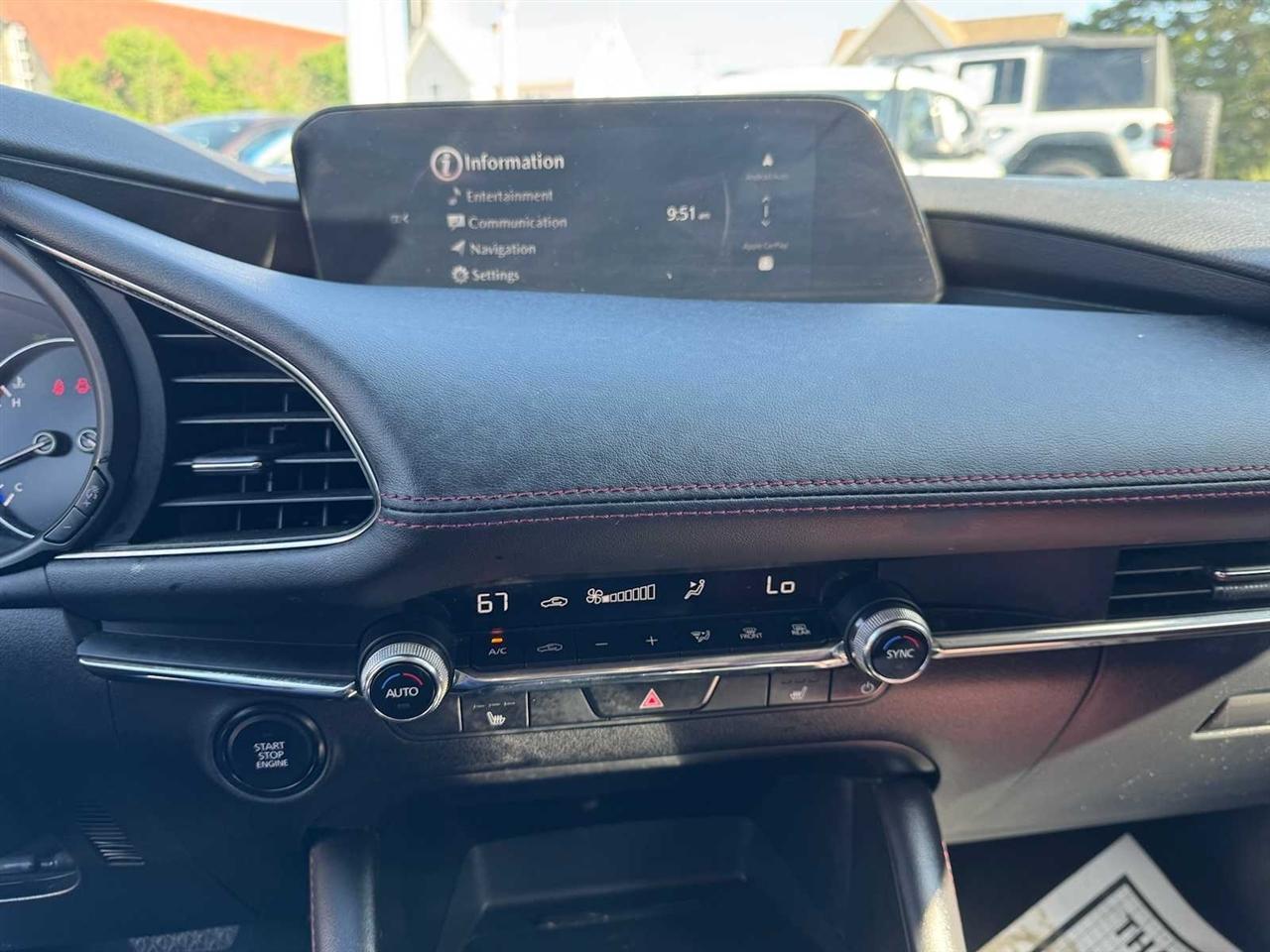 Mazda Mazda3 Sedan 2.5 S Carbon Edition AWD 2024