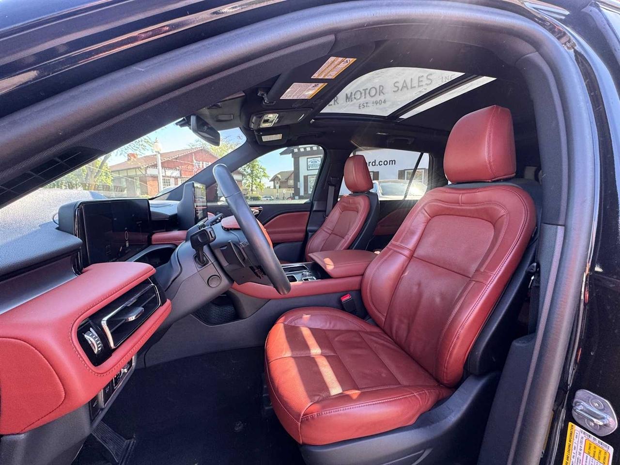 Lincoln Aviator Reserve AWD 2025