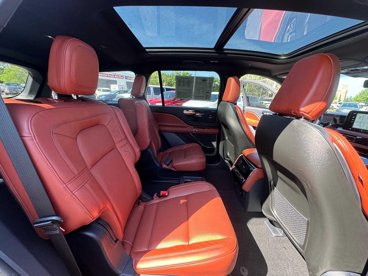 Lincoln Aviator Reserve AWD 2025
