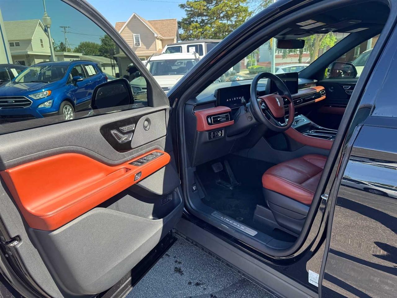 Lincoln Aviator Reserve AWD 2025