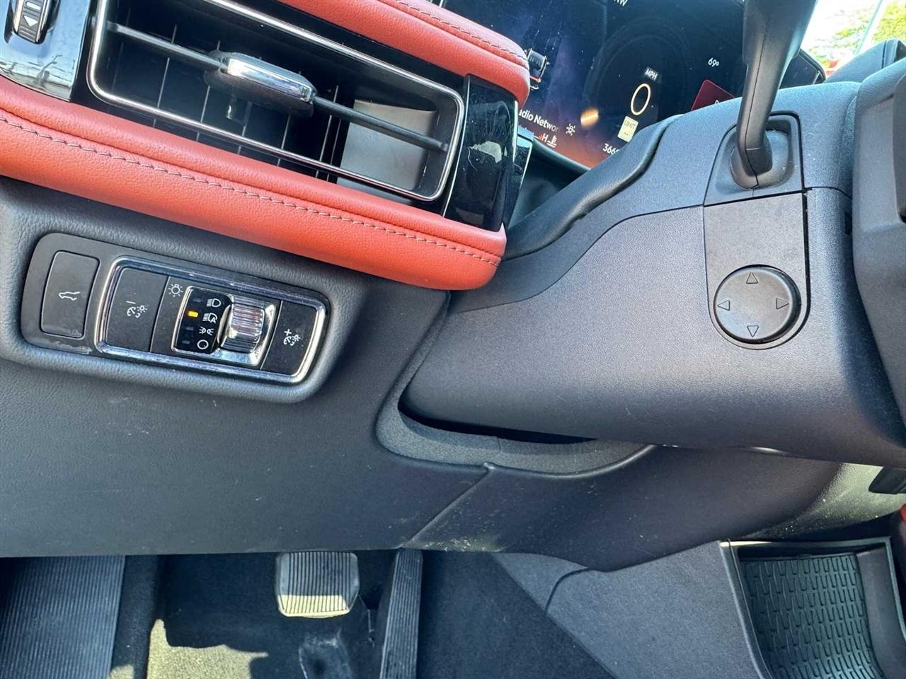 Lincoln Aviator Reserve AWD 2025