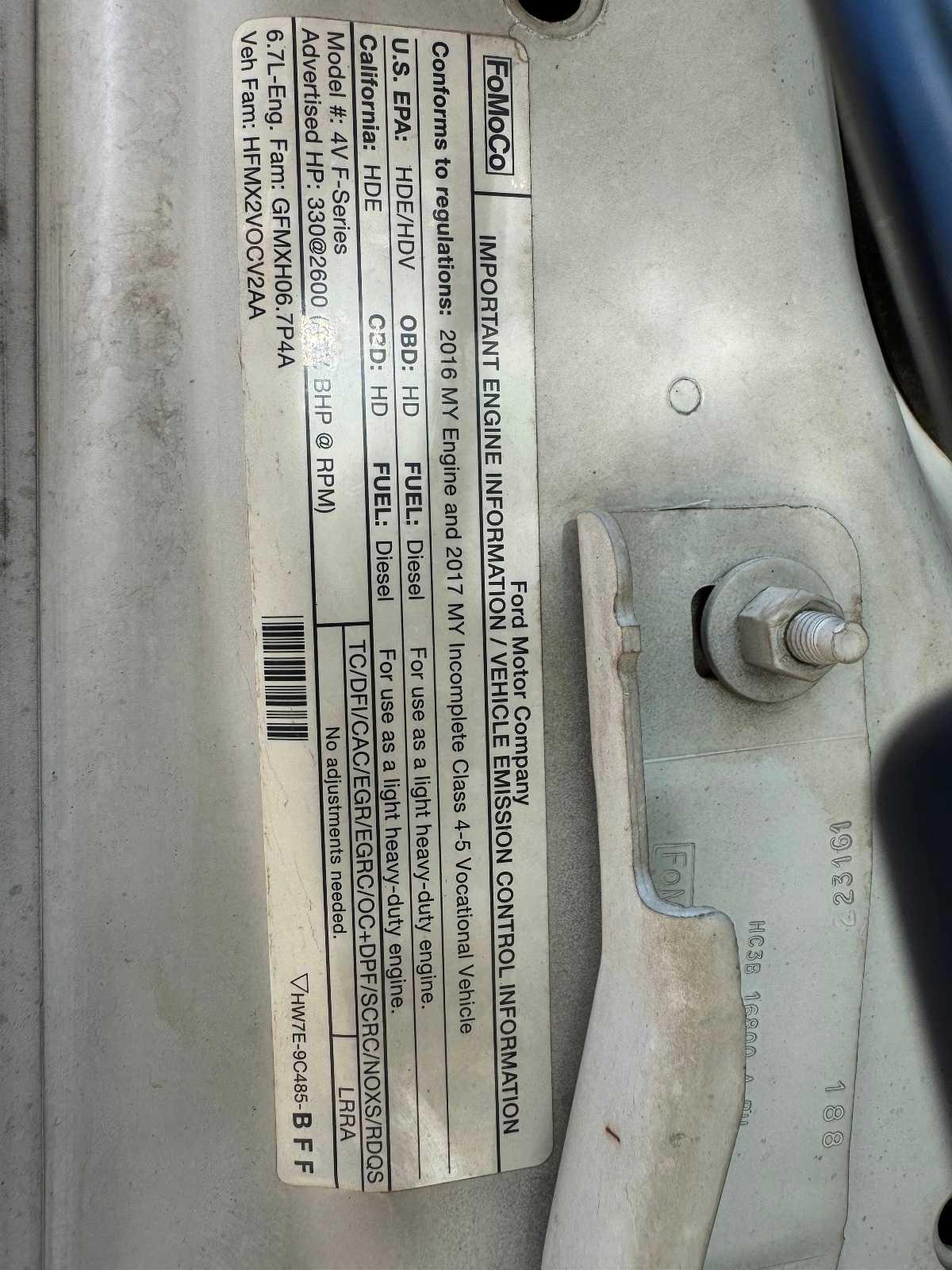 Ford Super Duty F-550 DRW XL 2WD Reg Cab 145" WB 60" CA 2017