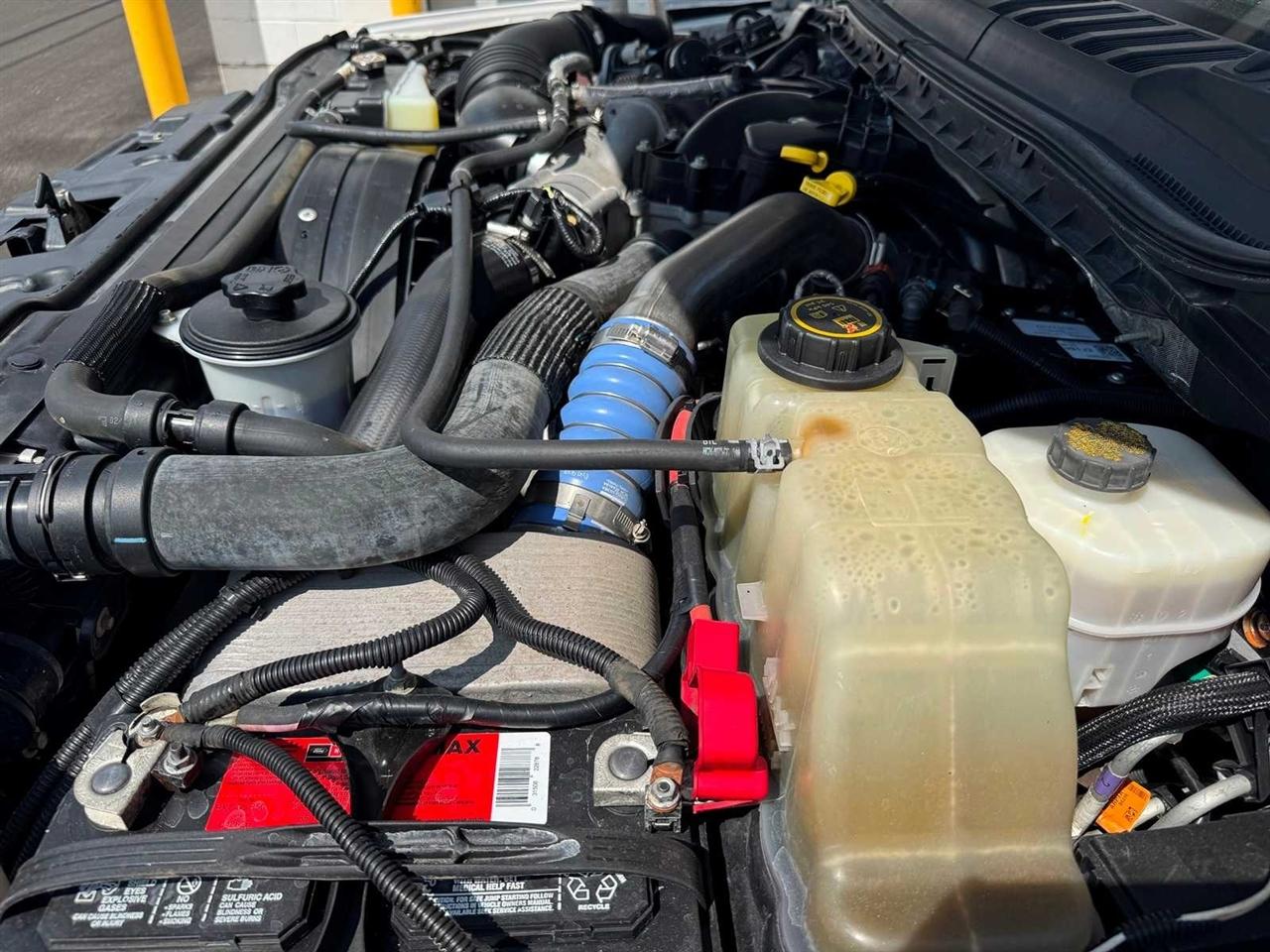 Ford Super Duty F-550 DRW XL 4WD Reg Cab 145" WB 60" CA 2019