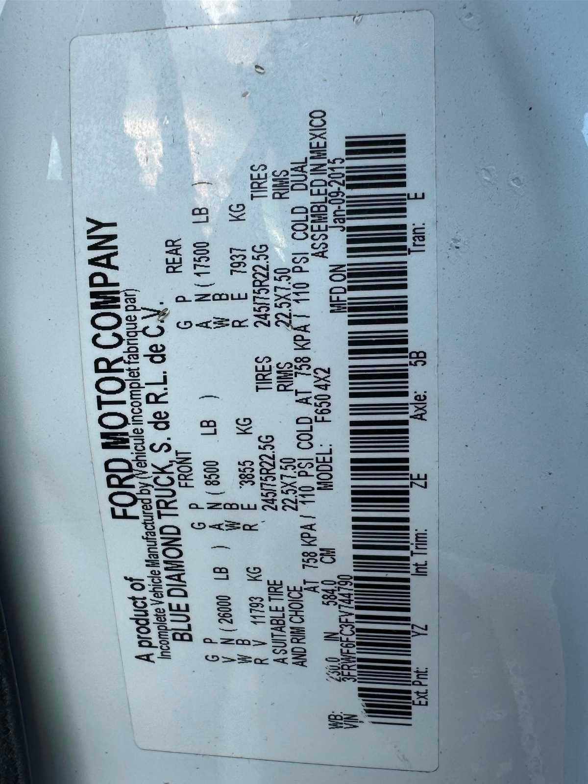 Ford Super Duty F-650 Straight Frame Reg Cab XL 2015