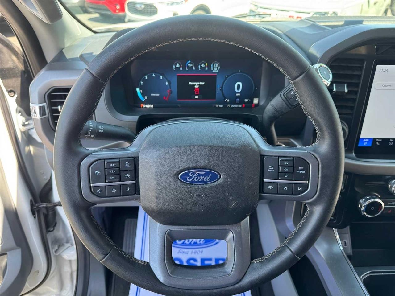 Ford F-150 XLT 4WD SuperCrew 5.5' Box 2025