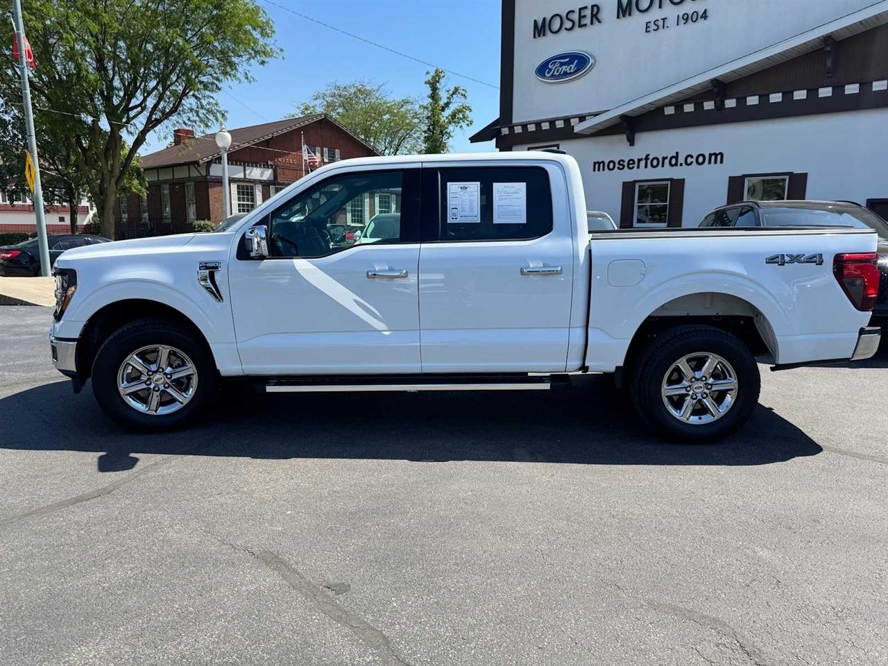 Ford F-150 XLT 4WD SuperCrew 5.5' Box 2025
