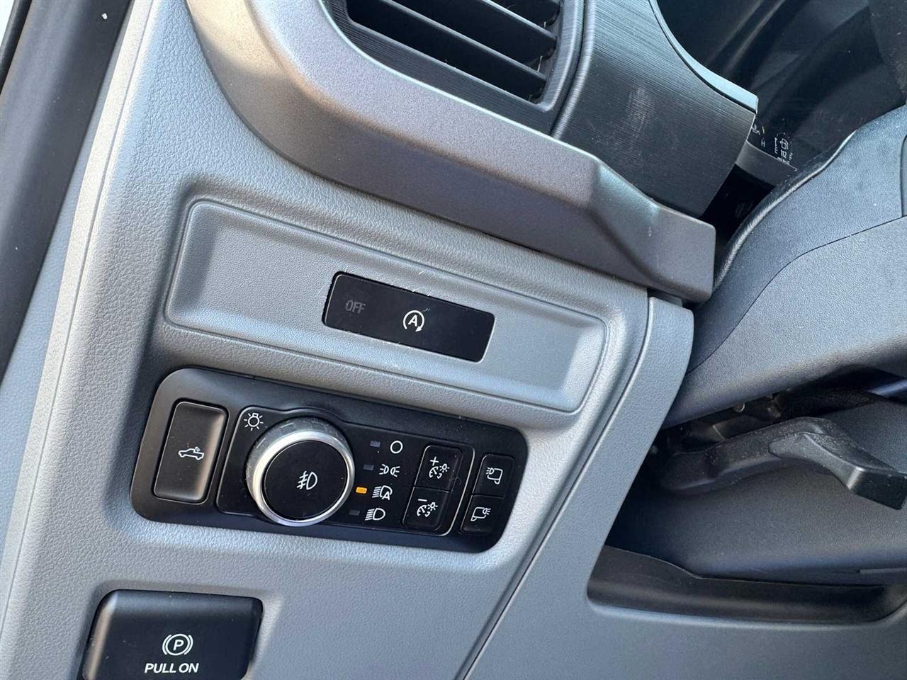 Ford F-150 XLT 4WD SuperCrew 5.5' Box 2025