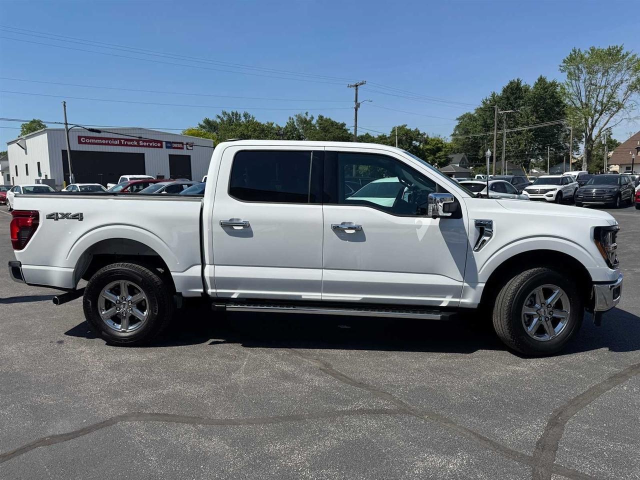 Ford F-150 XLT 4WD SuperCrew 5.5' Box 2025