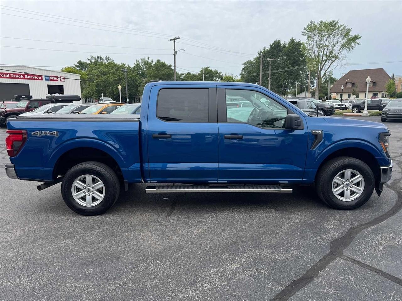 Ford F-150 XL 4WD SuperCrew 5.5' Box 2024
