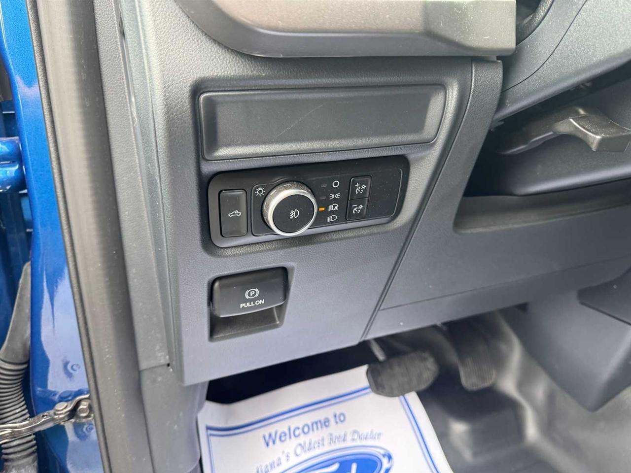 Ford F-150 XL 4WD SuperCrew 5.5' Box 2024
