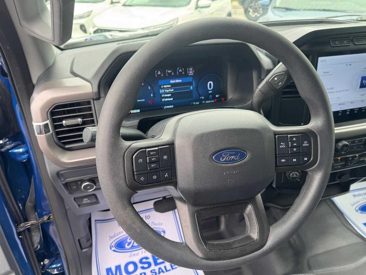 Ford F-150 XL 4WD SuperCrew 5.5' Box 2024