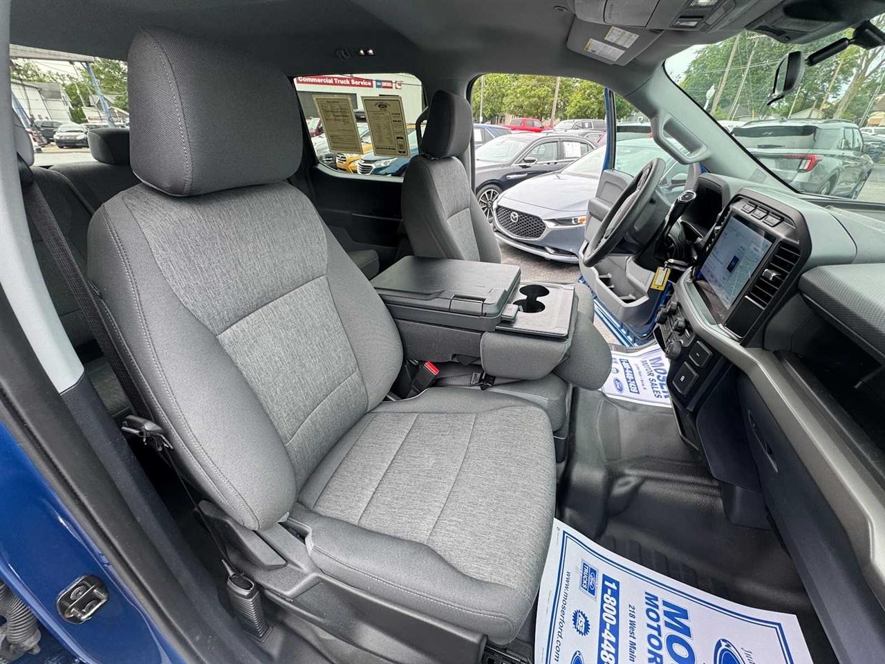 Ford F-150 XL 4WD SuperCrew 5.5' Box 2024