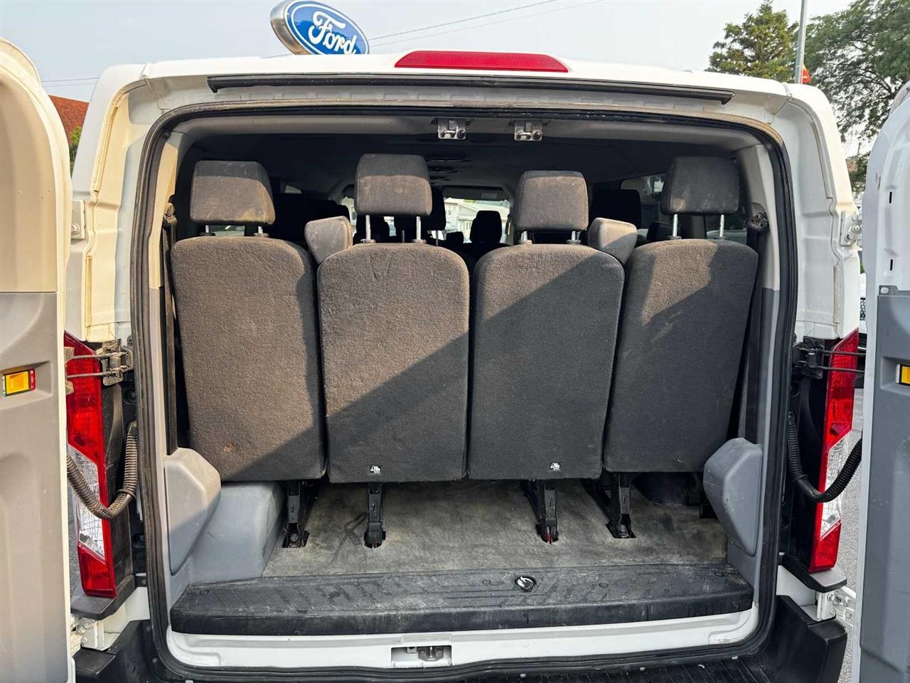 Ford Transit Passenger Wagon T-350 148" Low Roof XLT Sliding RH Dr 2019