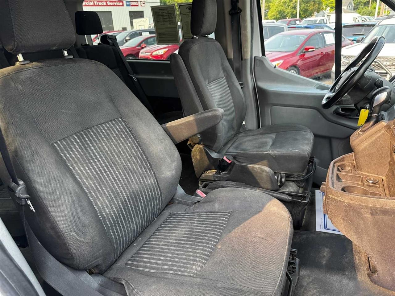 Ford Transit Passenger Wagon T-350 148" Low Roof XLT Sliding RH Dr 2019