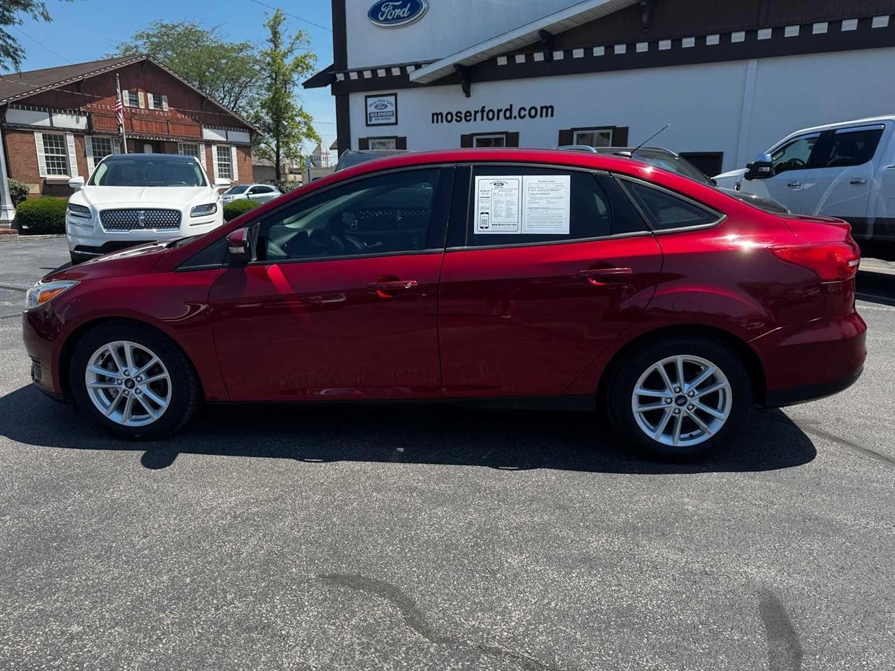 Ford Focus 4dr Sdn SE 2016