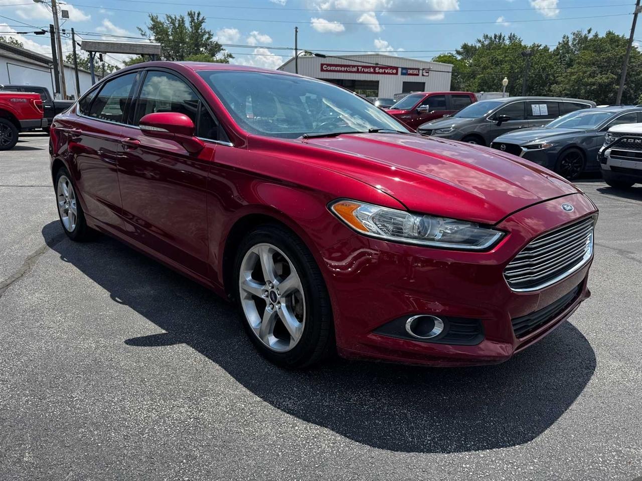 Ford Fusion 4dr Sdn SE FWD 2014