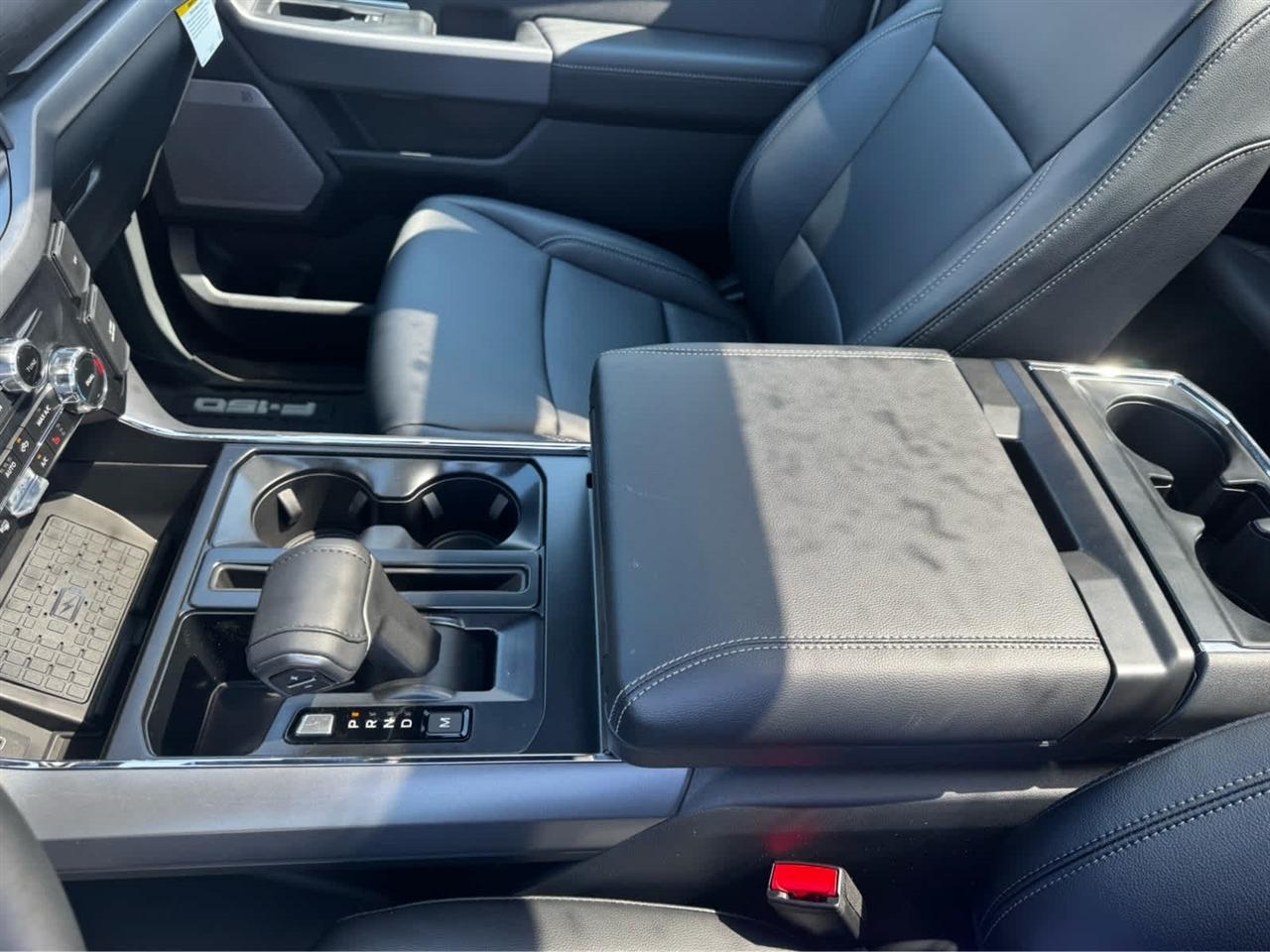 Ford F-150 XLT 4WD SuperCrew 5.5' Box 2026