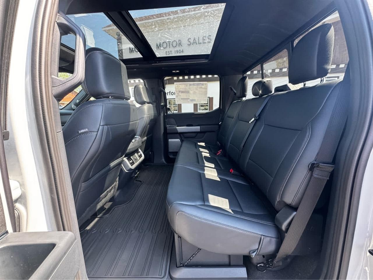 Ford F-150 XLT 4WD SuperCrew 5.5' Box 2026