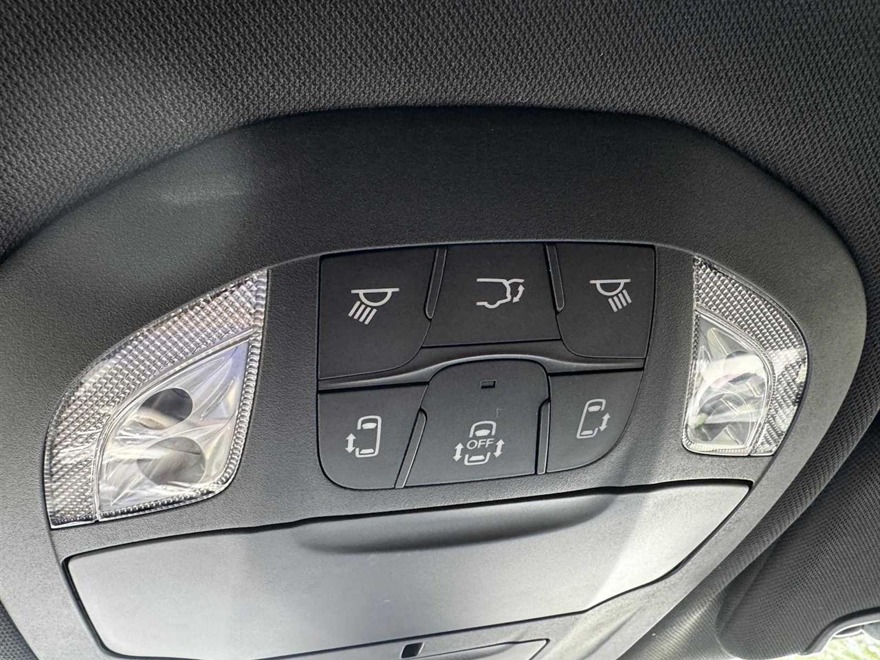 Chrysler Pacifica Hybrid Select FWD 2025