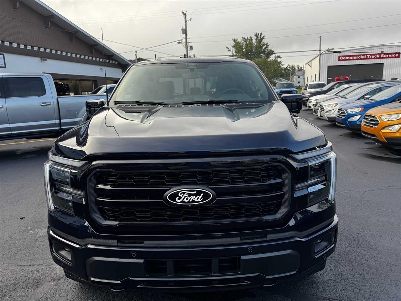 Ford F-150 Lariat 4WD SuperCrew 5.5' Box 2026