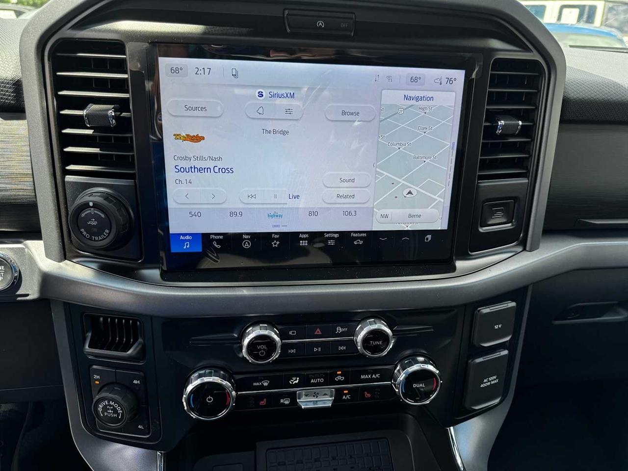 Ford F-150 XLT 4WD SuperCrew 5.5' Box 2026