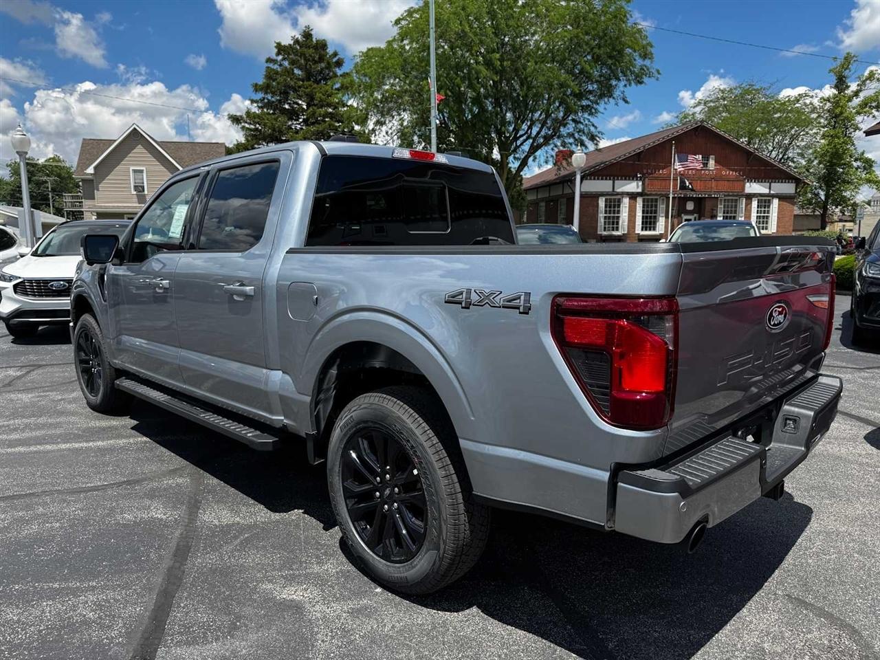 Ford F-150 XLT 4WD SuperCrew 5.5' Box 2026
