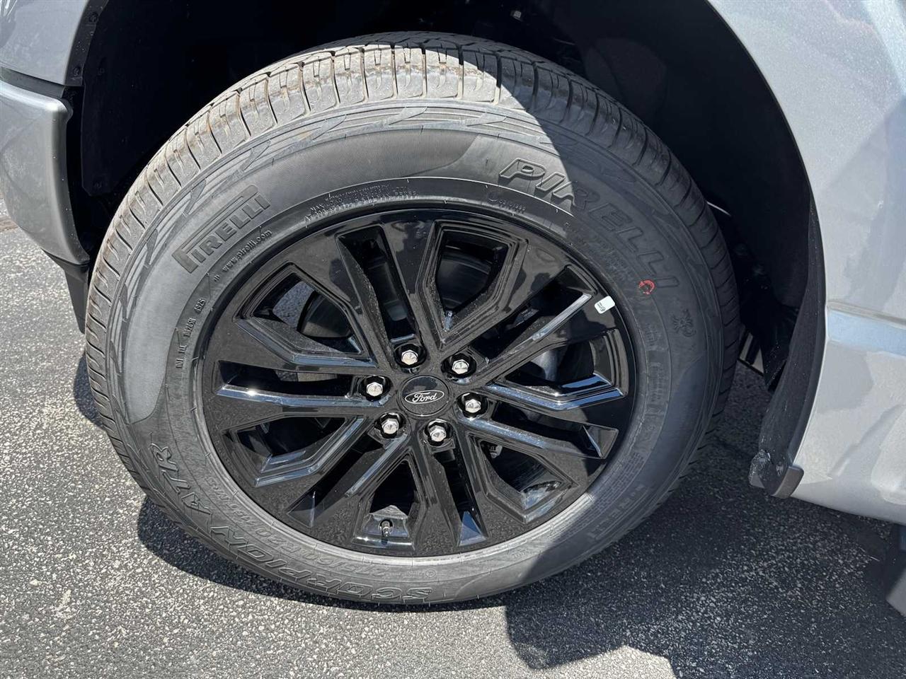 Ford F-150 XLT 4WD SuperCrew 5.5' Box 2026