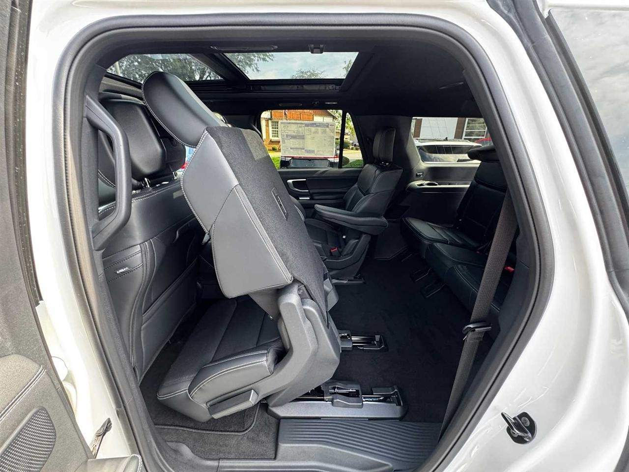Ford Expedition Max Platinum 4x4 2027