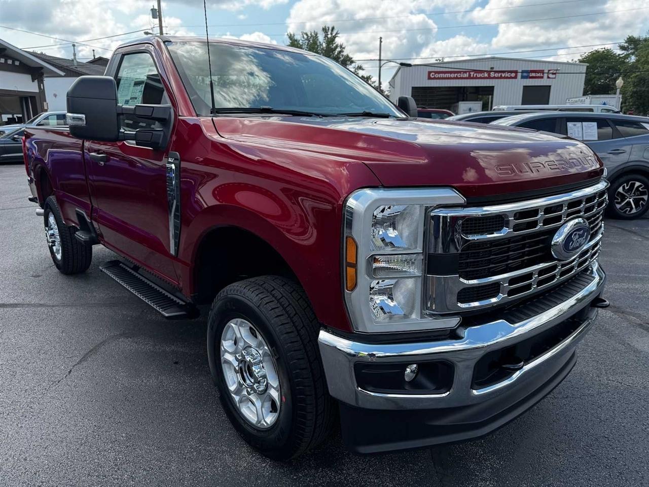 Ford Super Duty F-250 SRW XLT 4WD Reg Cab 8' Box 2026