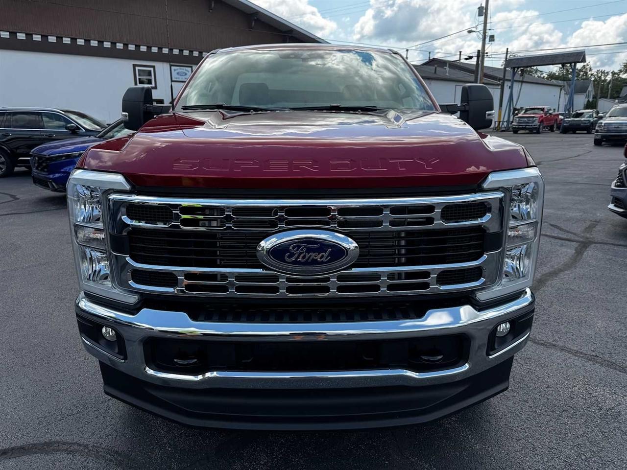 Ford Super Duty F-250 SRW XLT 4WD Reg Cab 8' Box 2026
