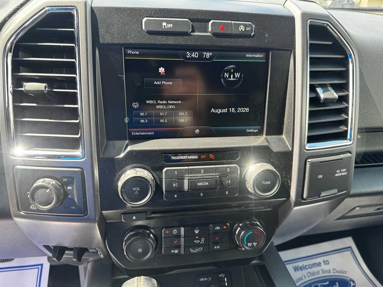 Ford F-150 4WD SuperCrew 145" XLT 2015
