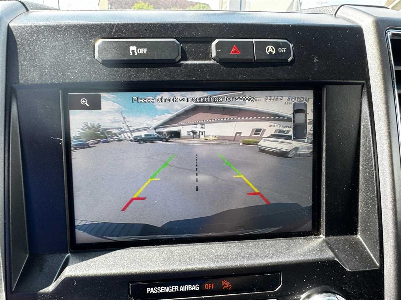 Ford F-150 4WD SuperCrew 145" XLT 2015