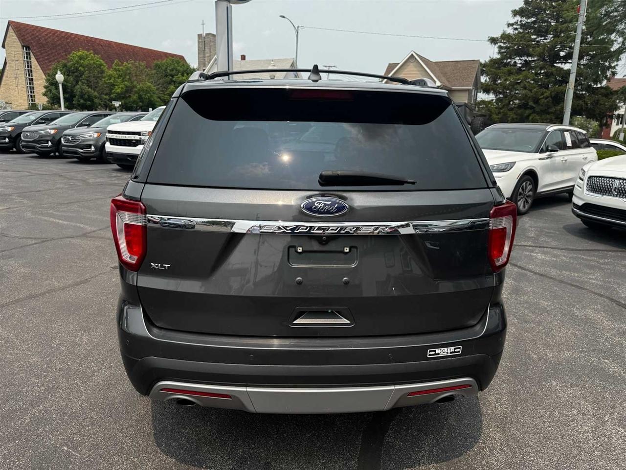 2017 Ford Explorer 20