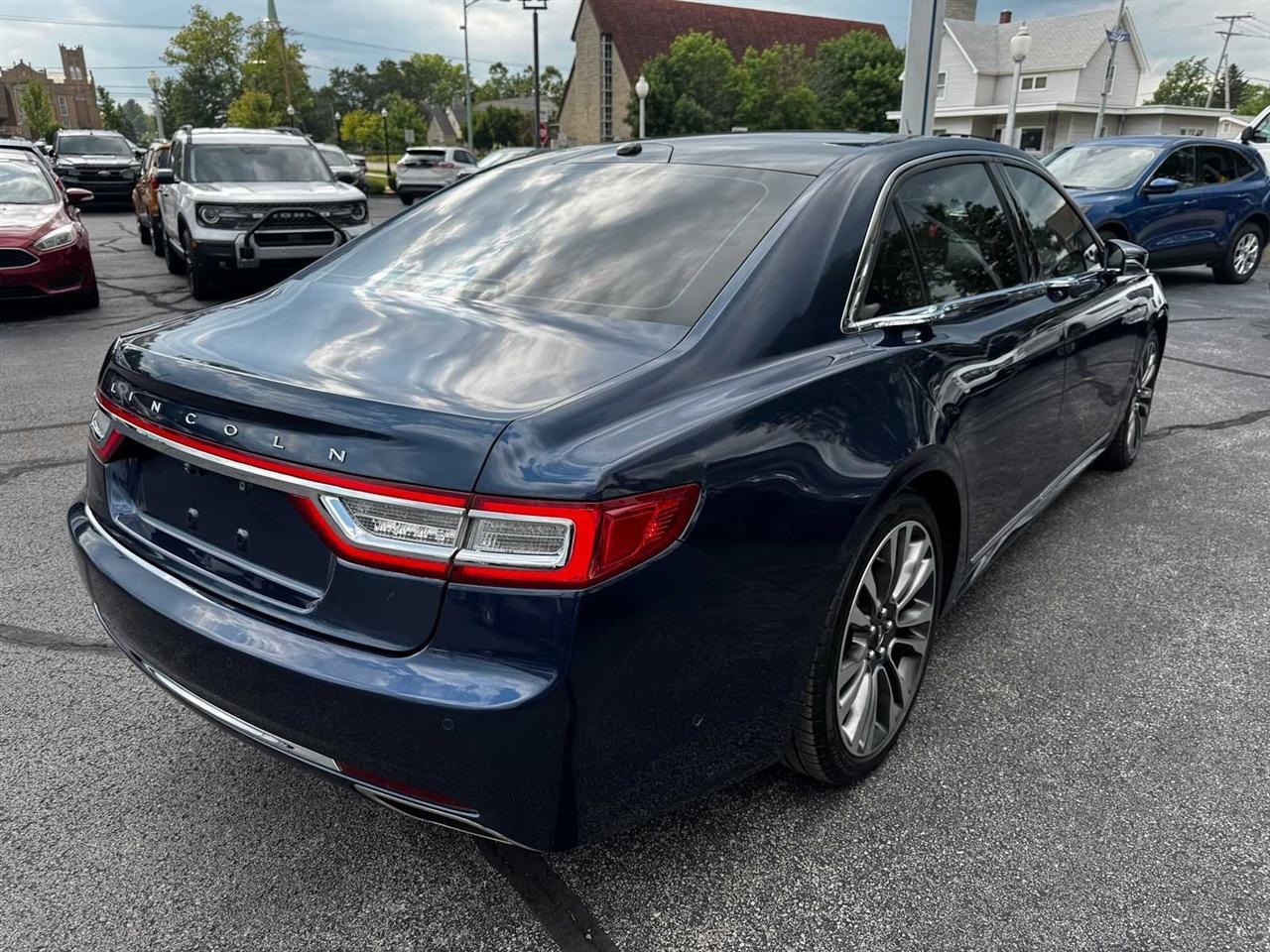 Lincoln Continental Reserve FWD 2017