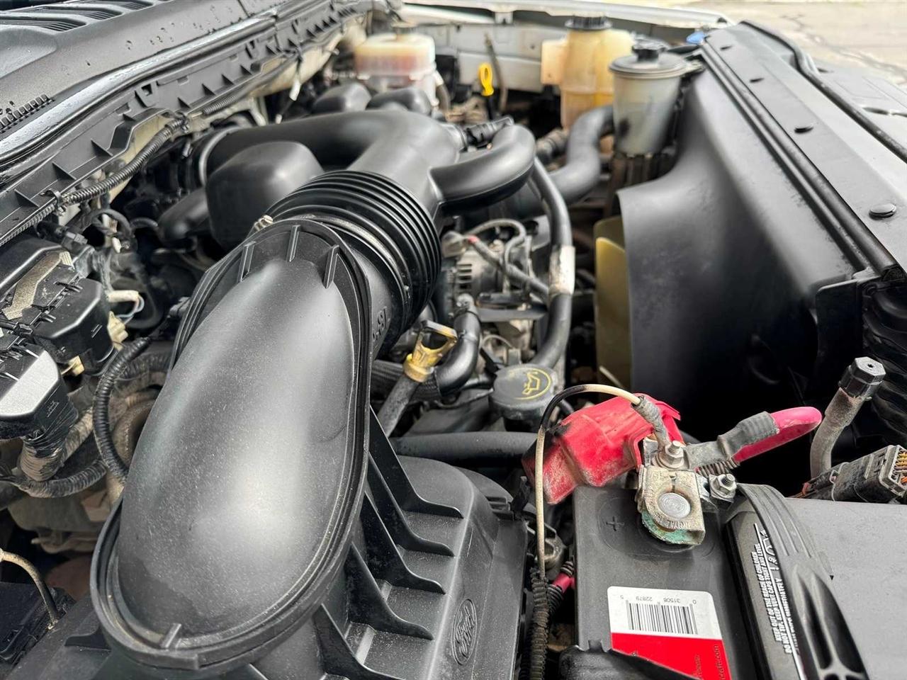 Ford Super Duty F-550 DRW XL 4WD SuperCab 168" WB 60" CA 2019