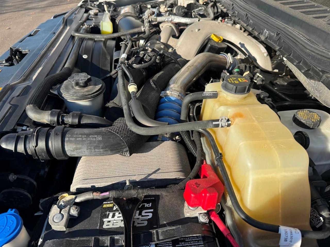 Ford Super Duty F-450 DRW XL 4WD Reg Cab 145" WB 60" CA 2023