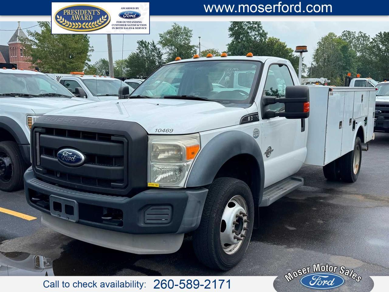 Ford Super Duty F-550 DRW 2WD Reg Cab 141" WB 60" CA XLT 2011
