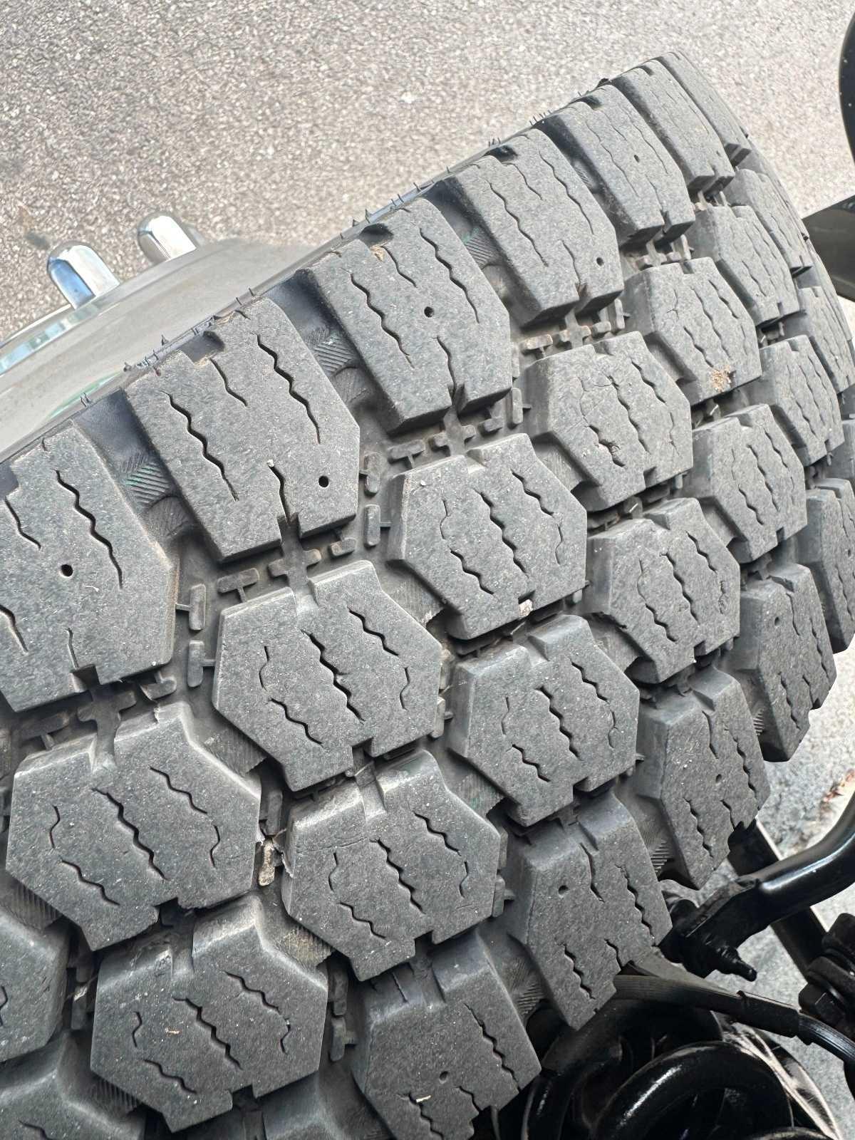 Ford Super Duty F-550 DRW 4WD Reg Cab 141" WB 60" CA XL 2015