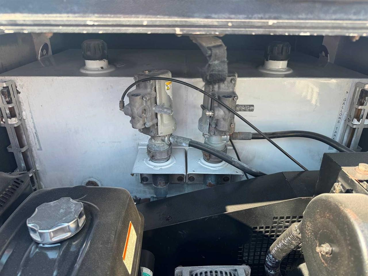 Ford Super Duty F-550 DRW XL 4WD Reg Cab 145" WB 60" CA 2019