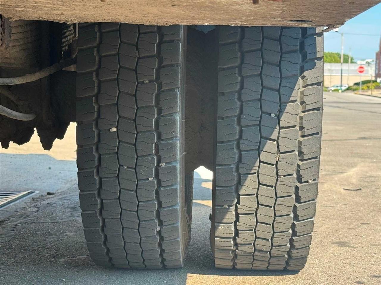 Ford Super Duty F-550 DRW XL 4WD Reg Cab 145" WB 60" CA 2019