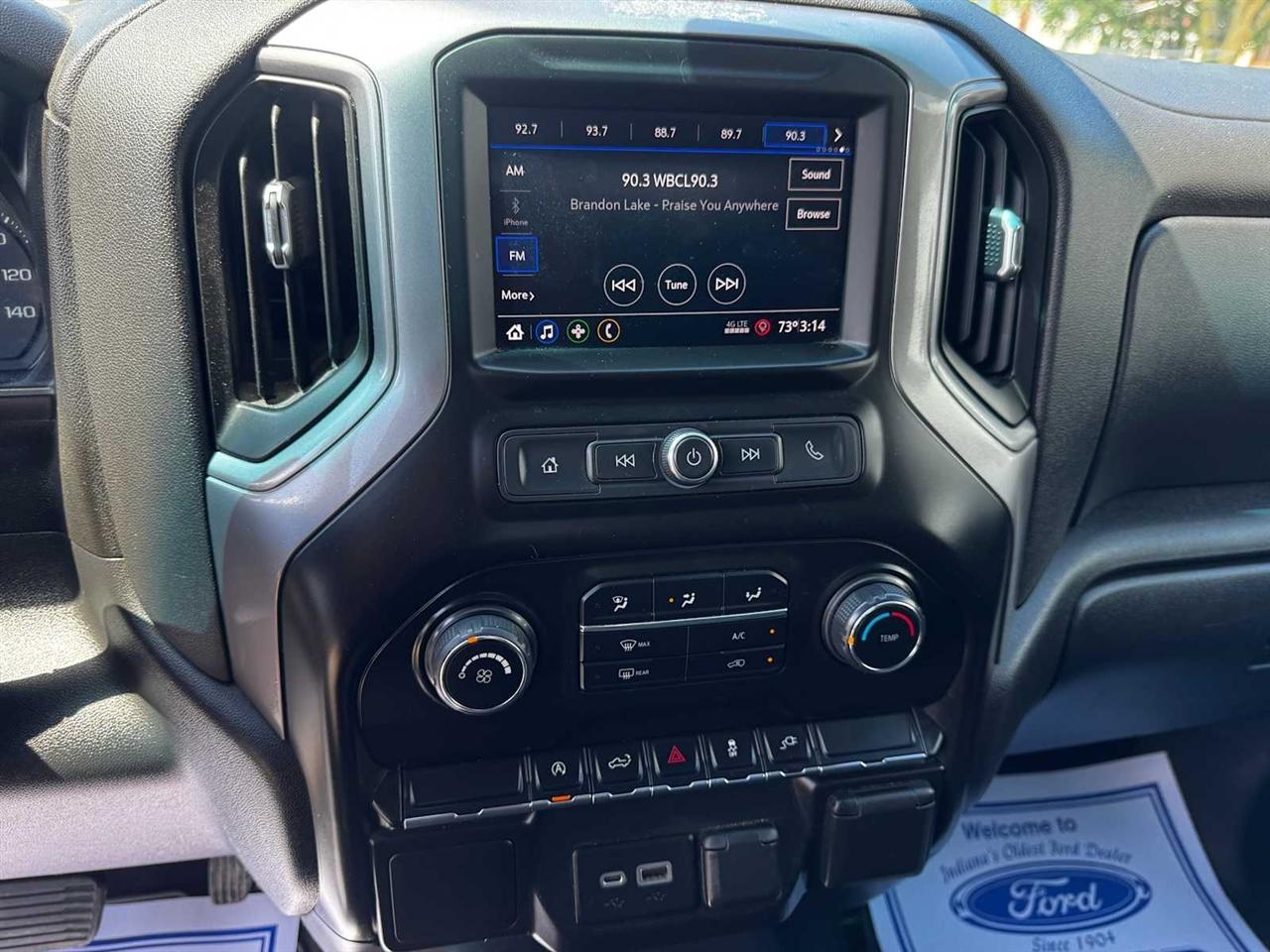 Chevrolet Silverado 1500 4WD Crew Cab 147" Custom 2021