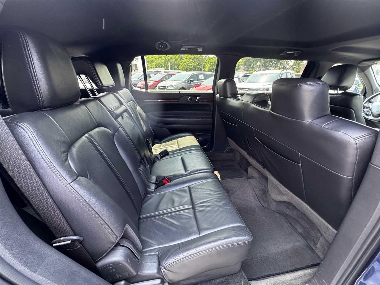 Lincoln MKT 4dr Wgn 3.7L AWD w/Limo Pkg 2013