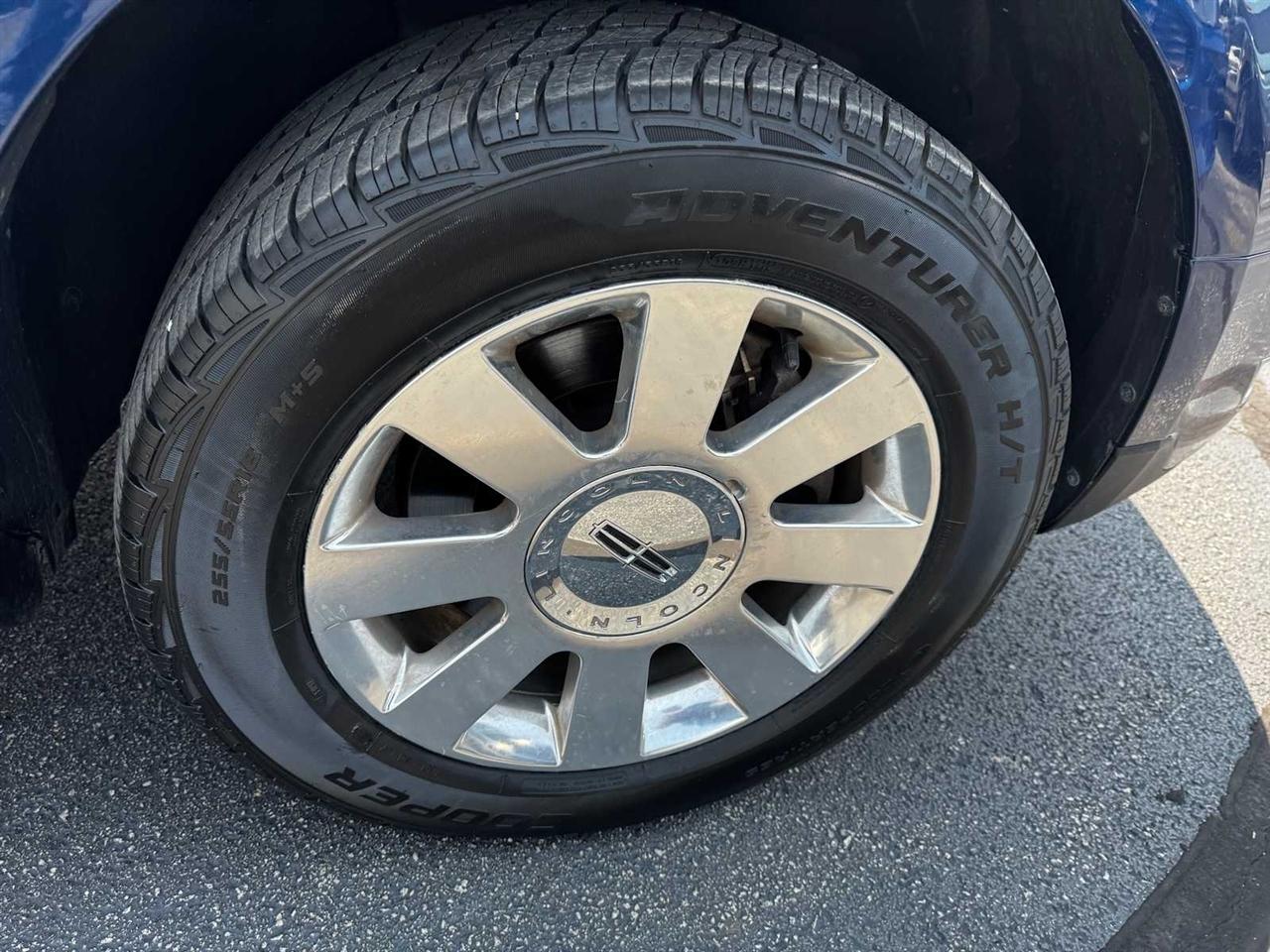 Lincoln MKT 4dr Wgn 3.7L AWD w/Limo Pkg 2013