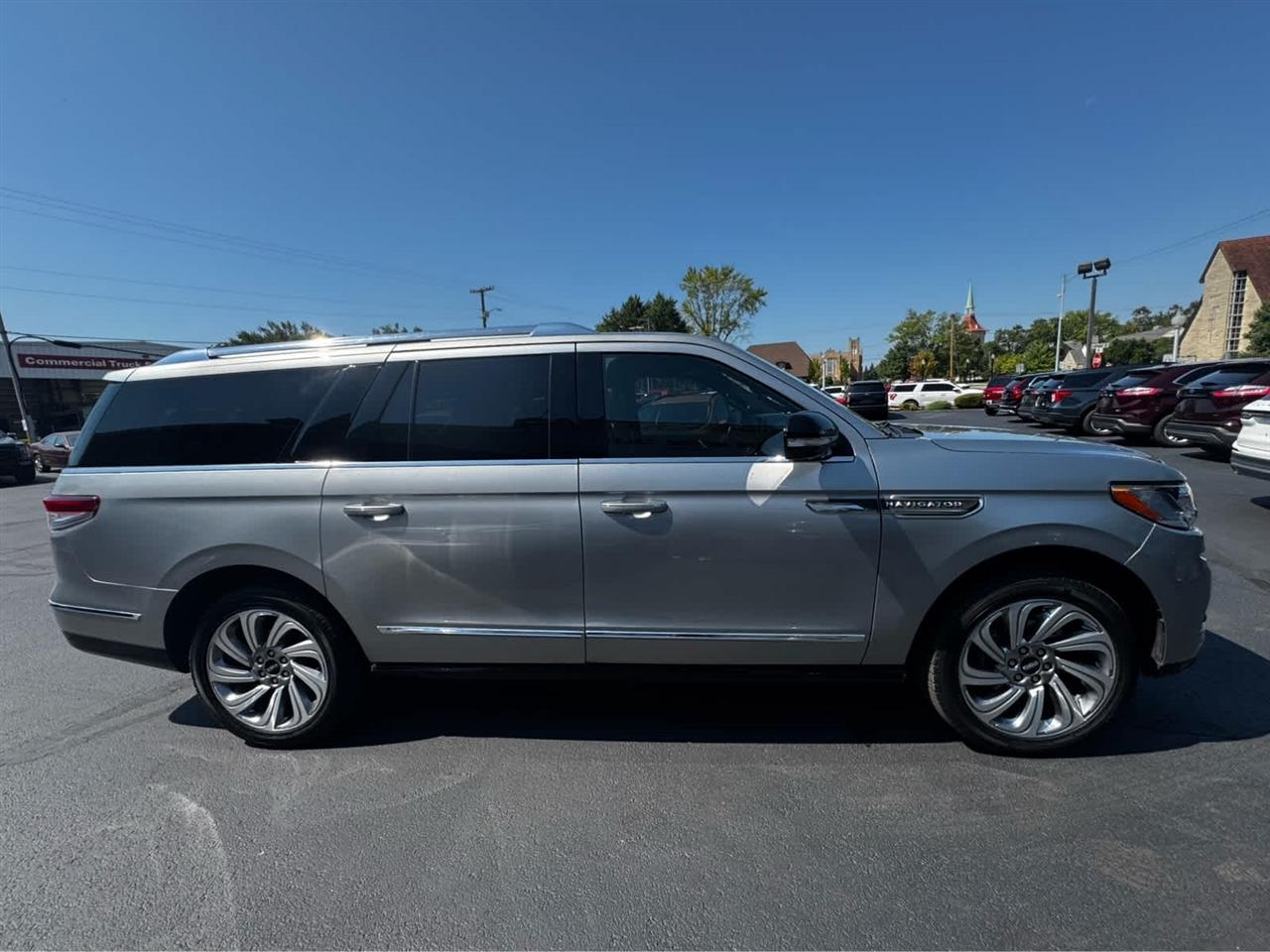 Lincoln Navigator L Premiere 4x4 2024