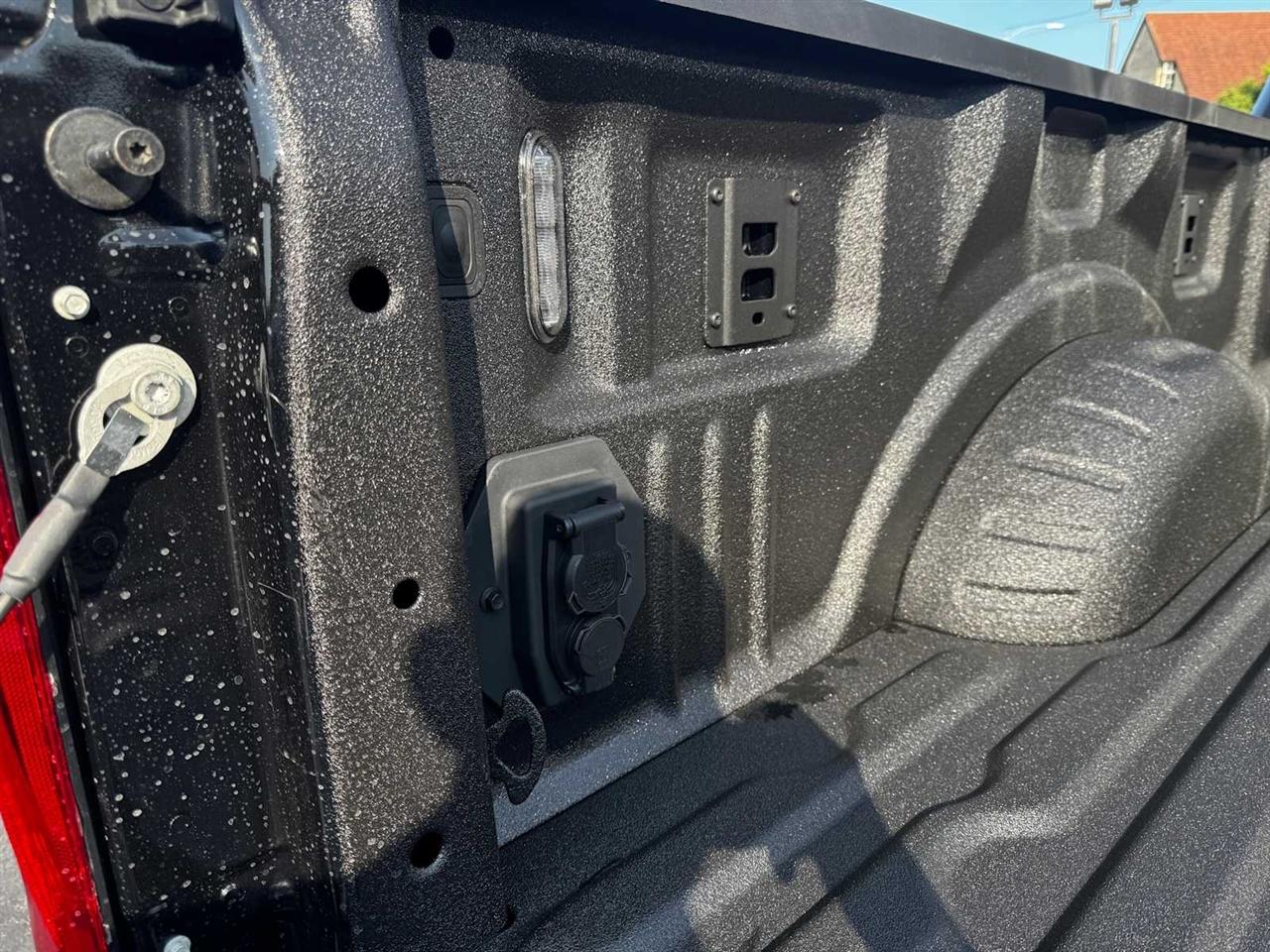 Ford Super Duty F-250 SRW King Ranch 4WD Crew Cab 8' Box 2026