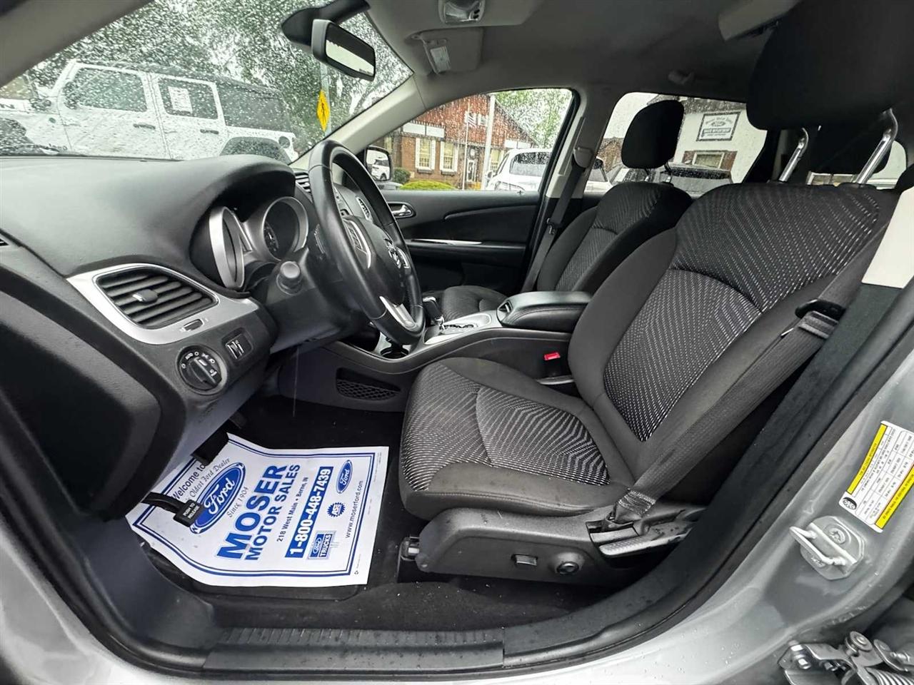 Used 2019 Dodge Journey SE with VIN 3C4PDCBB5KT774141 for sale in Berne, IN